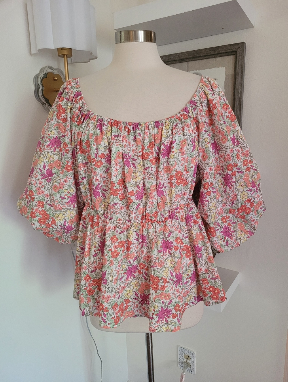 Arula Floral Peplum Puff-Sleeve Top — Pink Multi 22